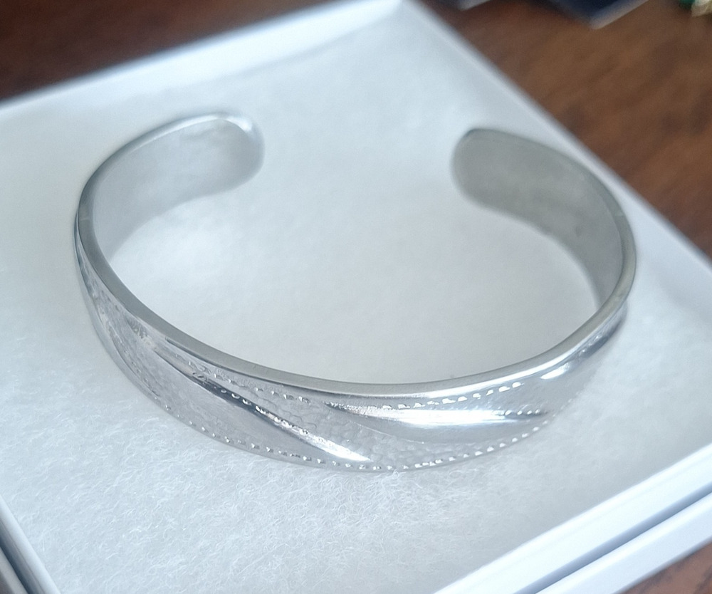 Wide Silver Tone Cuff Bracelet Swirl Stamped Design Open Bangle Unisex 35g